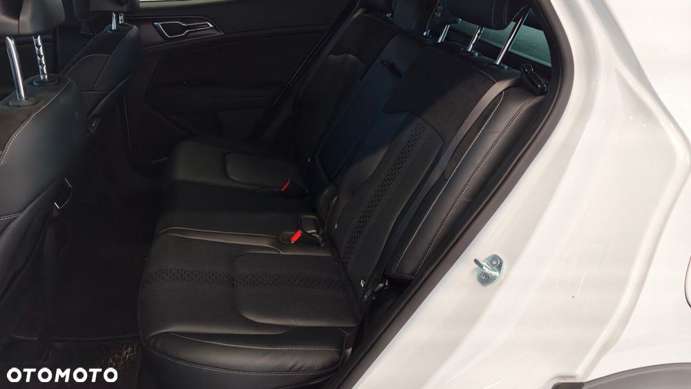 Kia Sportage 1.6 T-GDI Black Edition 2WD DCT - 10