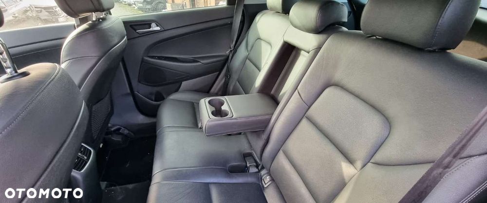 Hyundai Tucson - 10