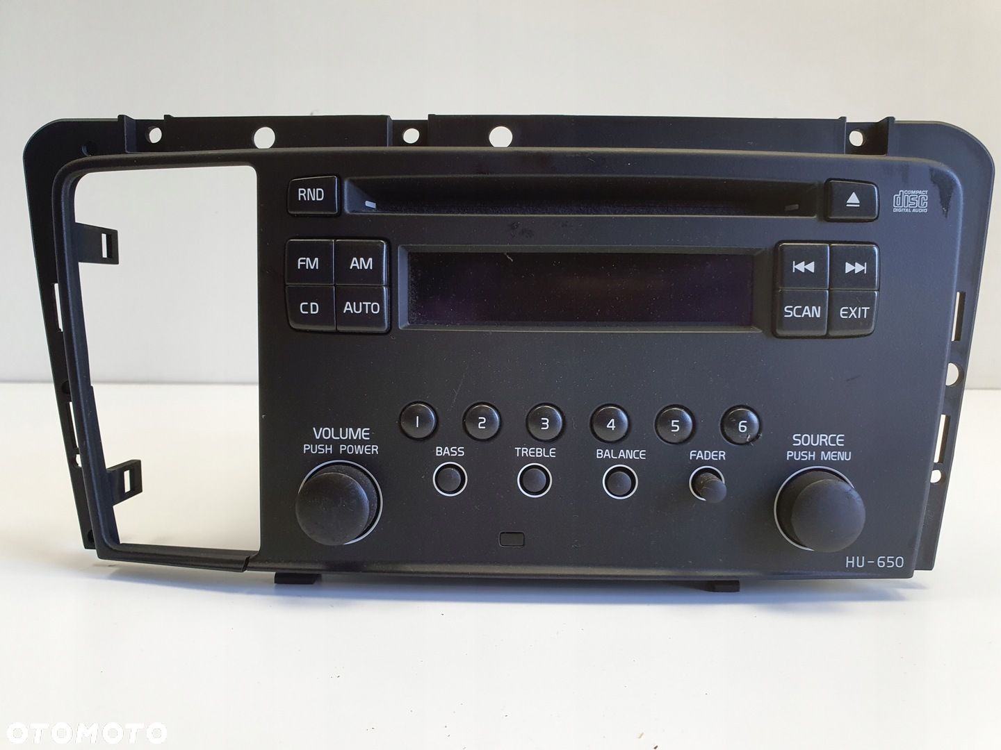 Volvo S60 I V70 II XC70 RADIO CD Radioodtwarzacz SU-650 31260000 - 1