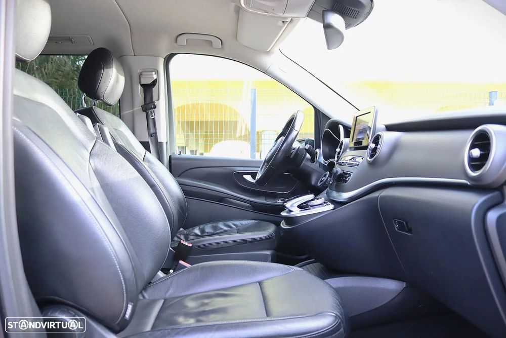 Mercedes-Benz V 220 d Aut. - 24