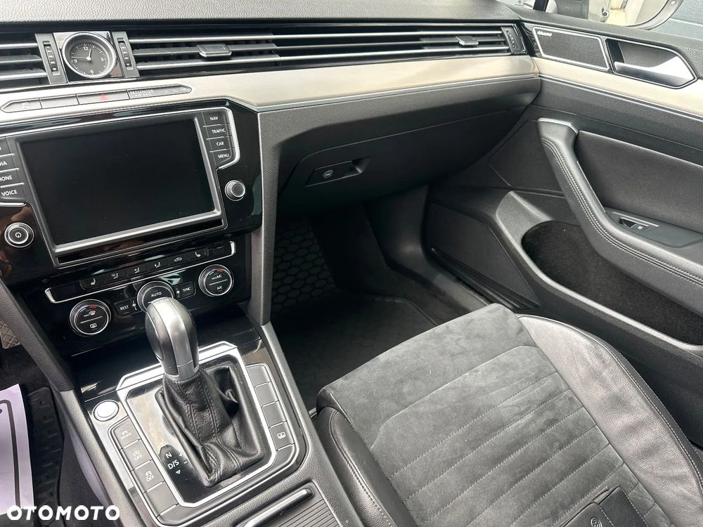 Volkswagen Passat 1.8 TSI BMT Highline DSG - 22