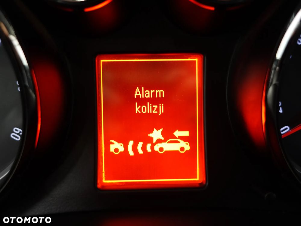 Opel Insignia 2.0 Bi Turbo CDTI 4x4 - 38