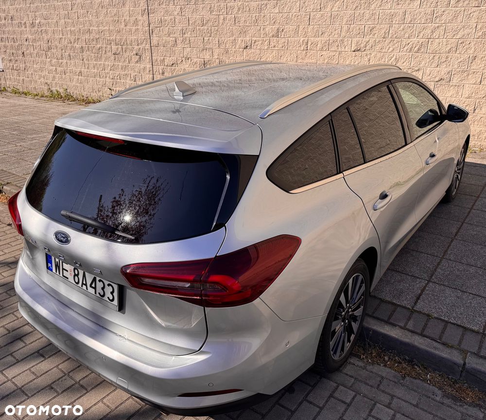 Ford Focus 1.0 EcoBoost Titanium Style - 10