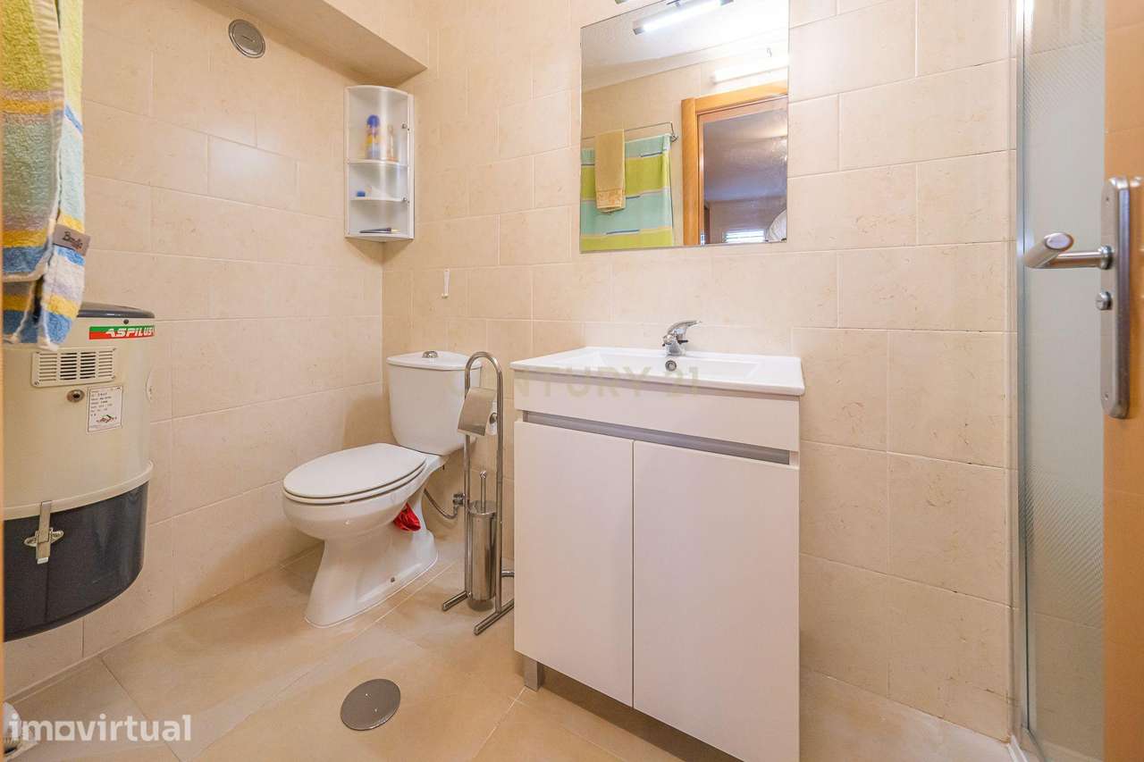 Apartamento T1 p/ Arrendar | Charneca de Caparica - Grande imagem: 3/7