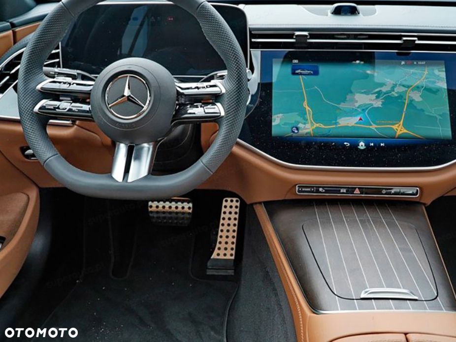 Mercedes-Benz Klasa E 220 d mHEV 4-Matic AMG 9G-Tronic - 14