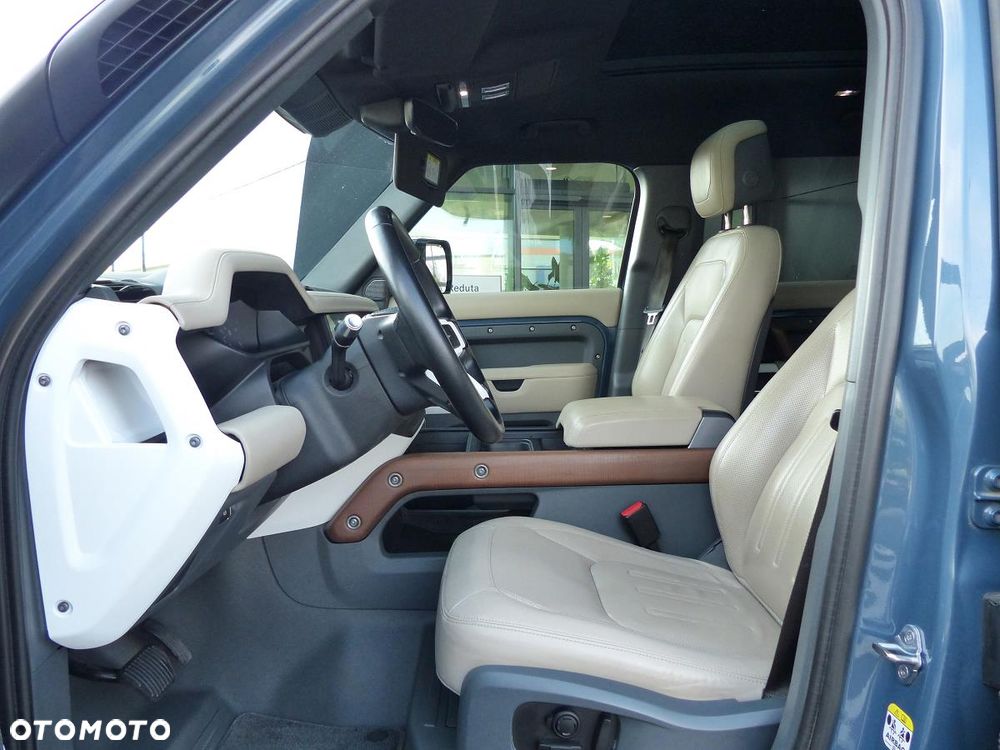 Land Rover Defender 3.0 D300 mHEV HSE - 14