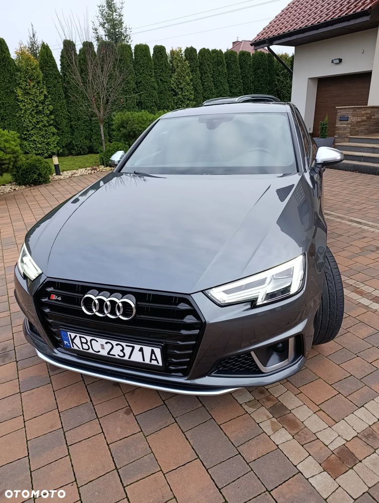 Audi S4 Limousine - 13