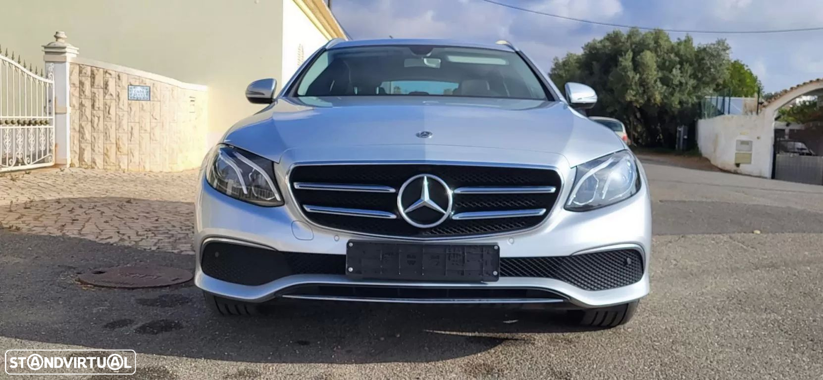 Mercedes-Benz E 300 de Exclusive Line - 4