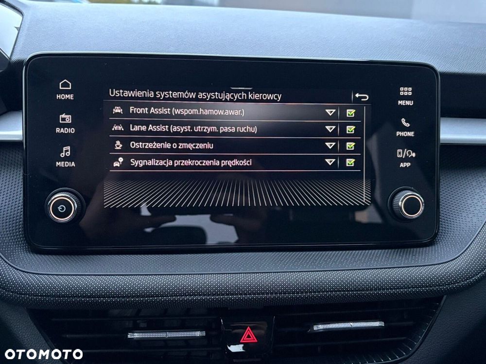 Skoda Fabia 1.0 TSI Selection - 19