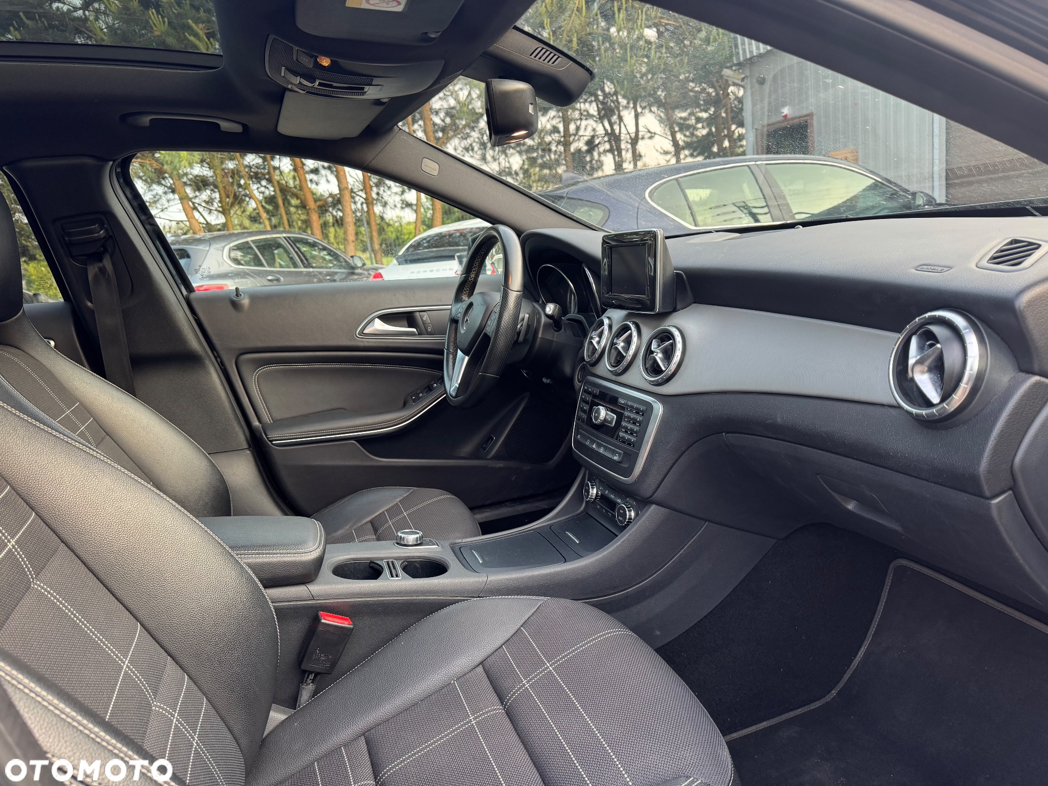 Mercedes-Benz GLA 200 d 4Matic 7G-DCT Activity Edition - 9