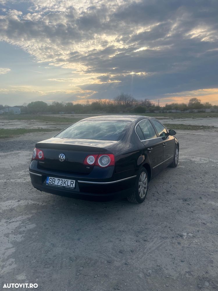 Volkswagen Passat - 26