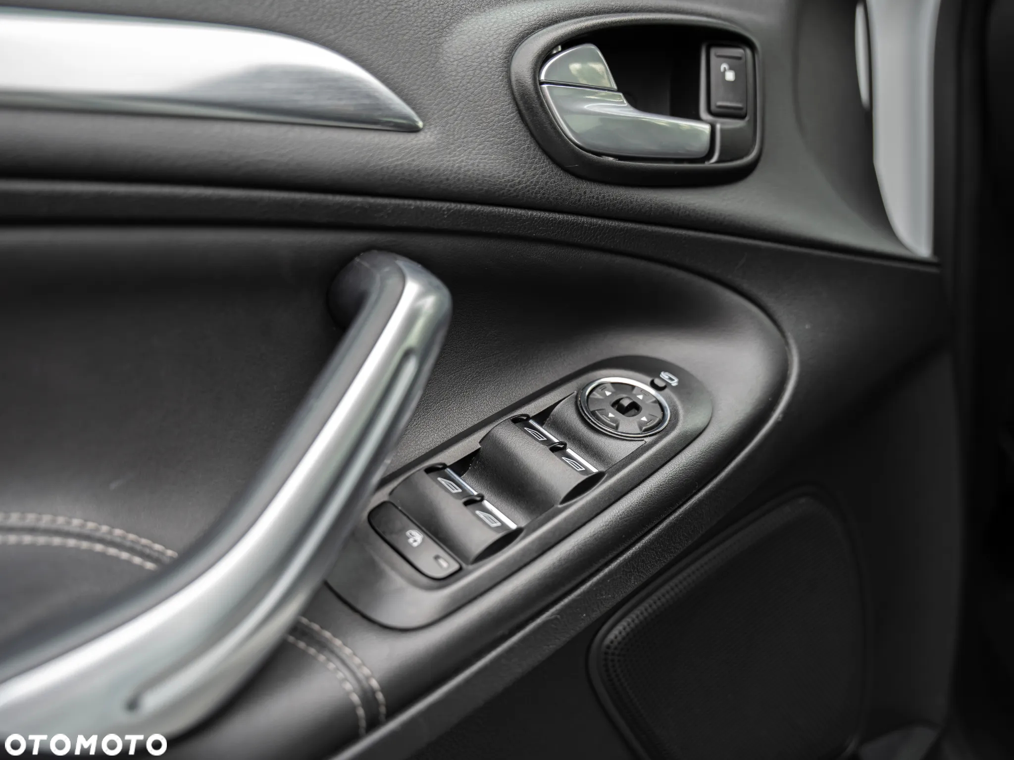 Ford S-Max 2.0 TDCi DPF Titanium MPS6 - 13