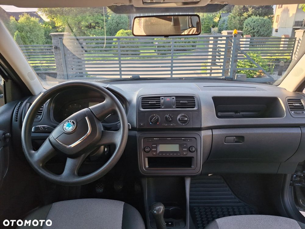 Skoda Fabia 1.2 TSI Family - 10