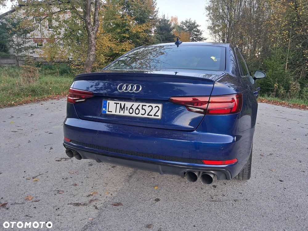 Audi A4 Limousine 2018 photo 4