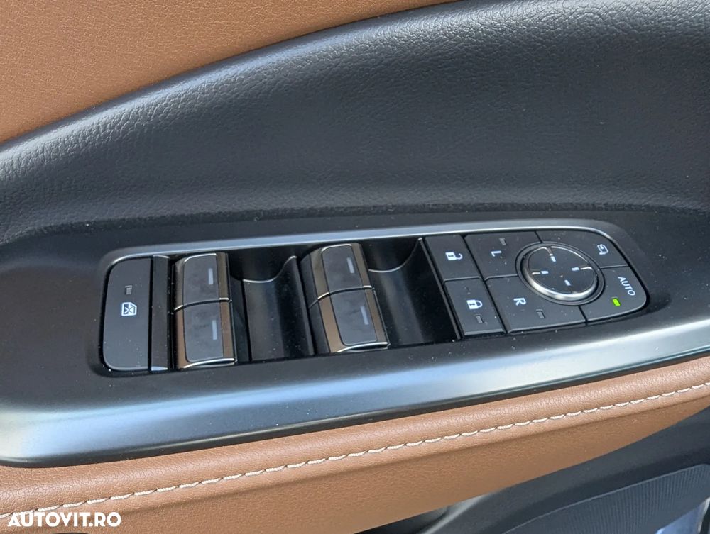 Lexus LBX 1.5 HEV 4x2 CVT Relax - 17