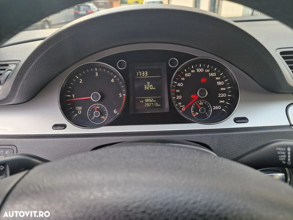Volkswagen Passat Variant 2.0 TDI Comfortline - 7