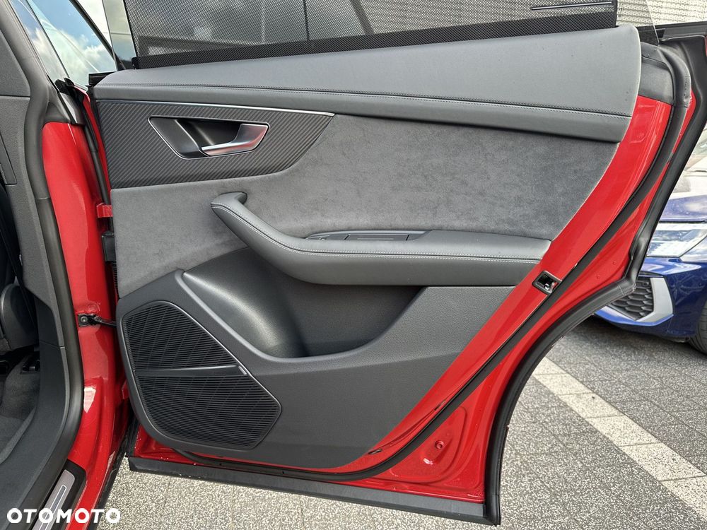 Audi SQ8 - 21