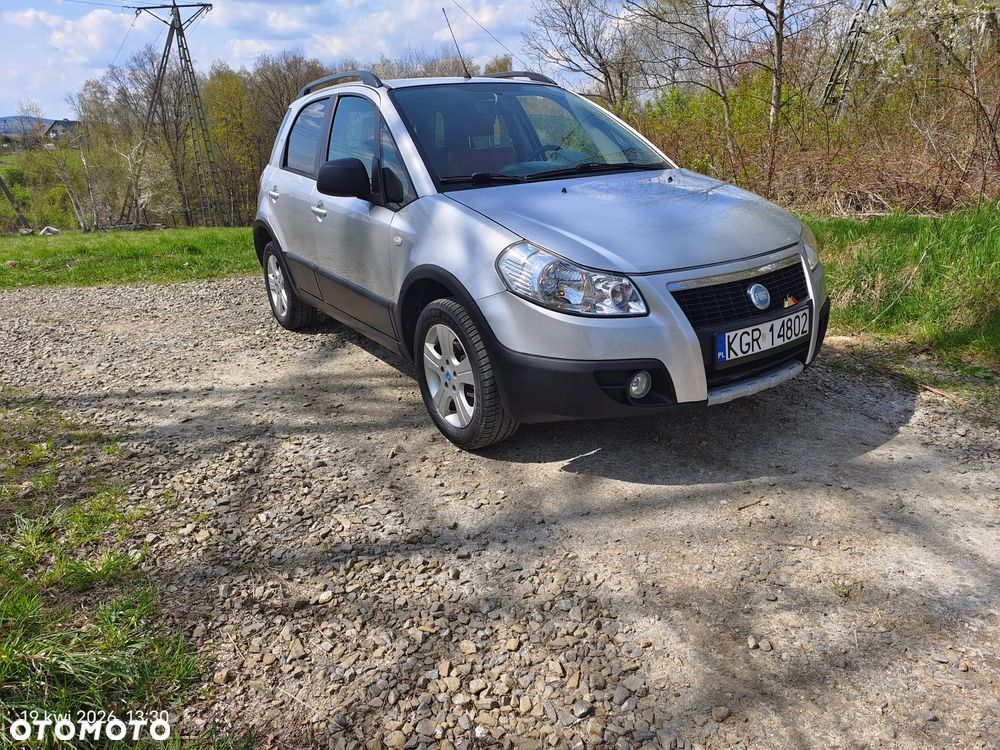 Fiat Sedici 1.6 16V 4x4 Luxury - 3