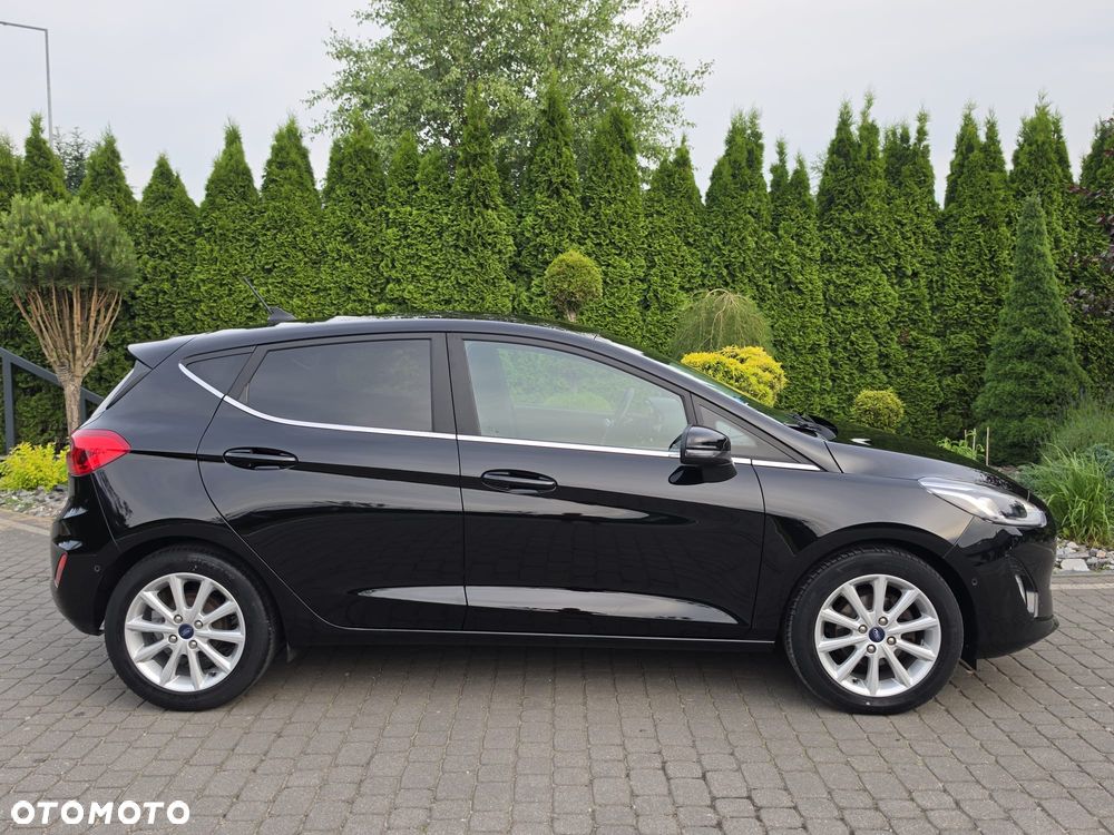 Ford Fiesta 1.0 EcoBoost S&S TITANIUM - 19