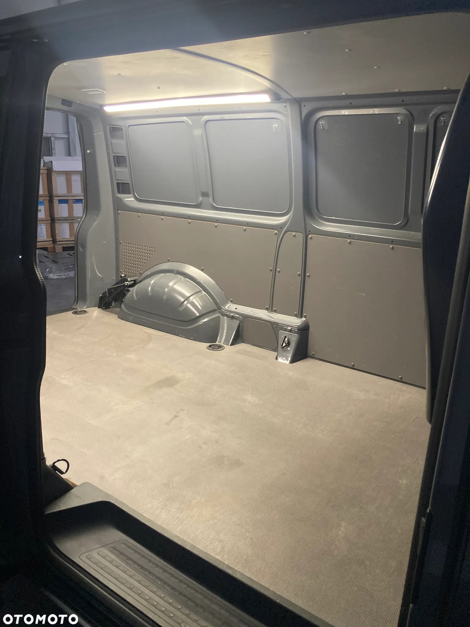 Volkswagen Transporter - 13