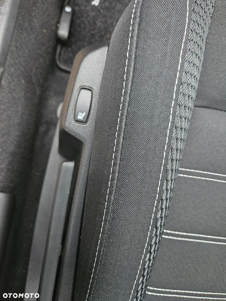 Dacia Duster TCe 150 EDC 2WD Prestige - 11