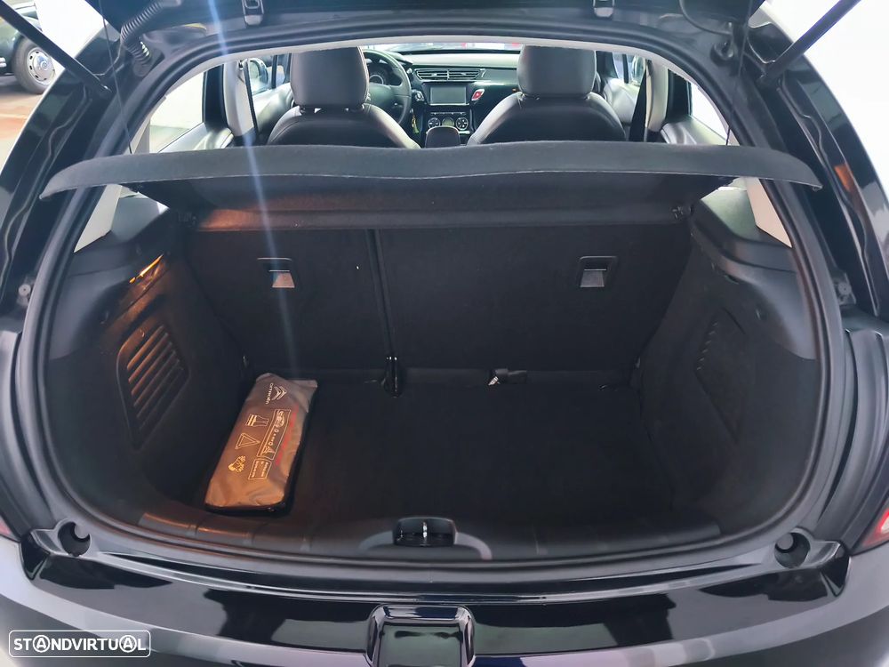 Citroën C3 1.2 VTi Exclusive - 15