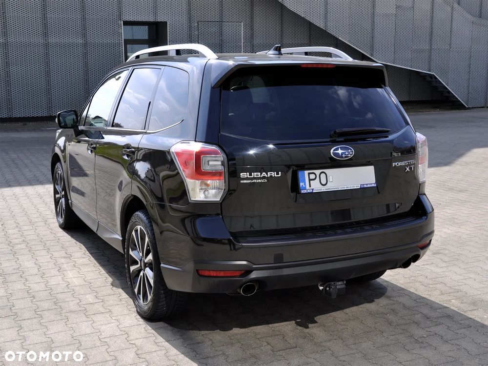 Subaru Forester 2.0 XT Platinum Lineartronic - 9