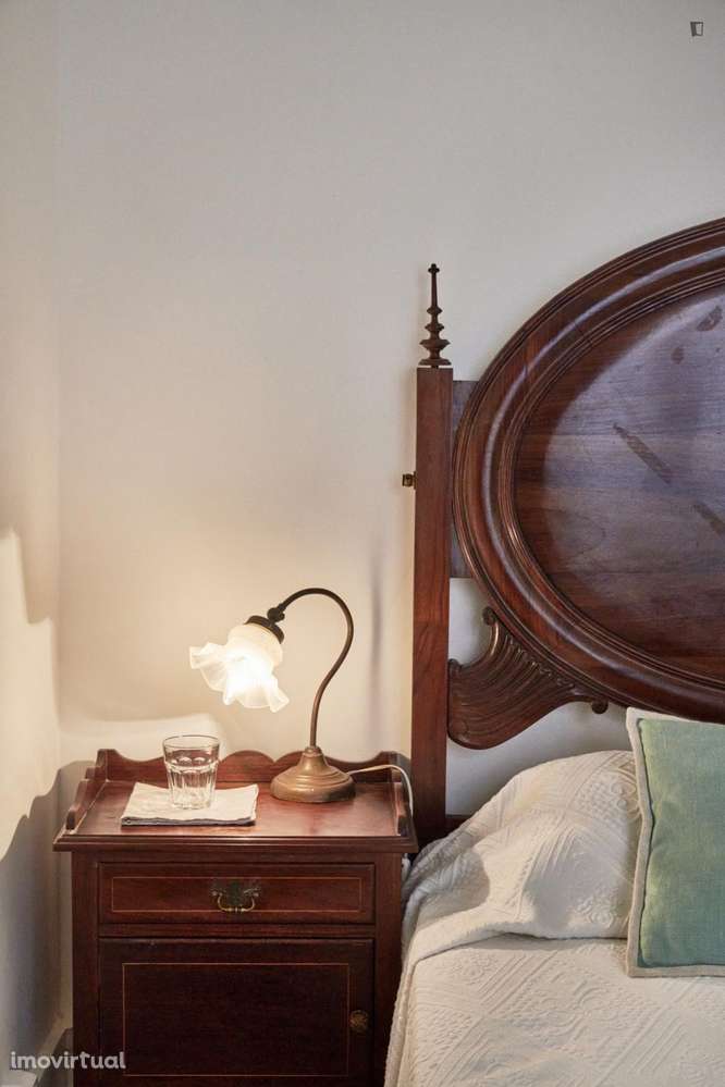 Quarto - localizado em Graça Lisbon - Grande imagem: 5/38