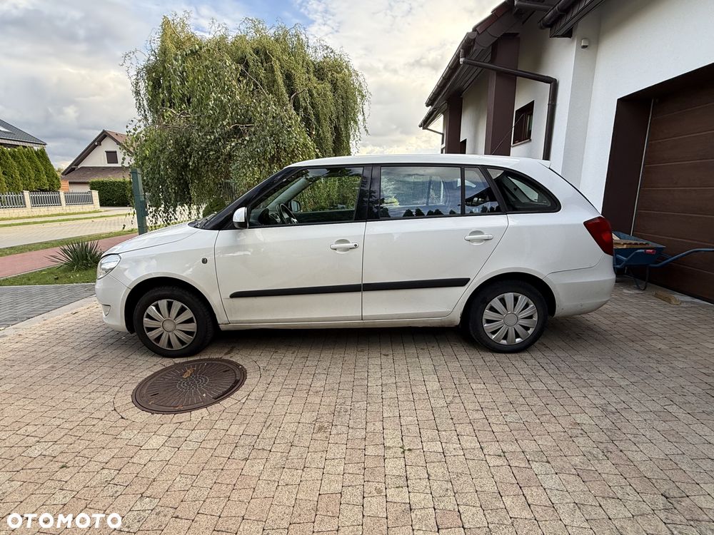 Skoda Fabia - 4