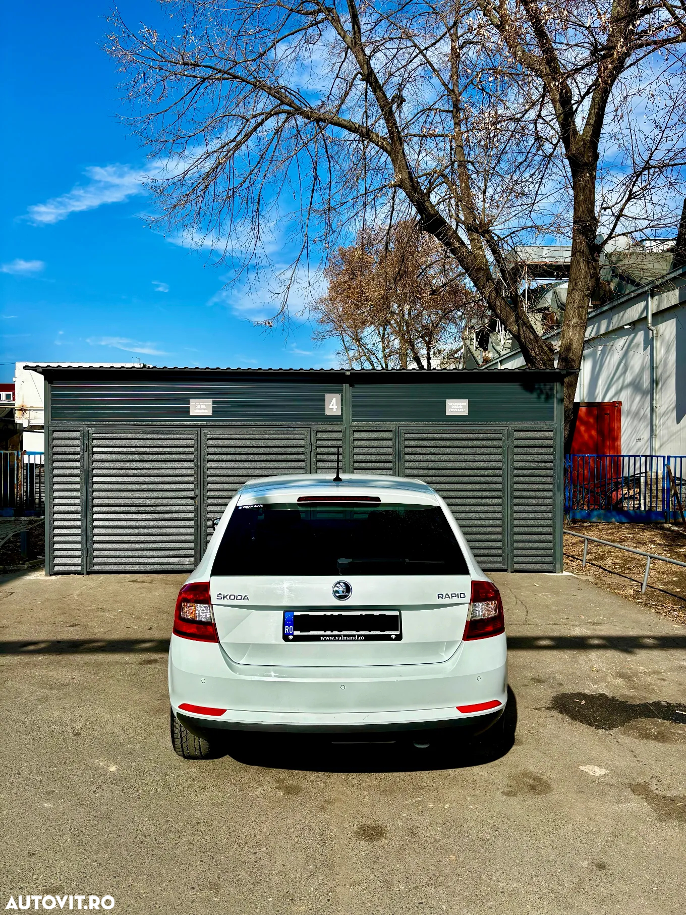 Skoda RAPID Spaceback 1.2 TSI Style DSG - 8