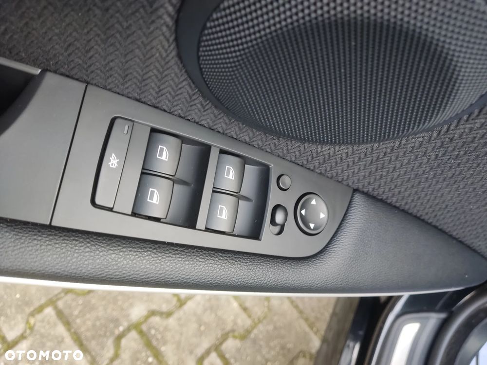 BMW Seria 3 320d DPF - 14