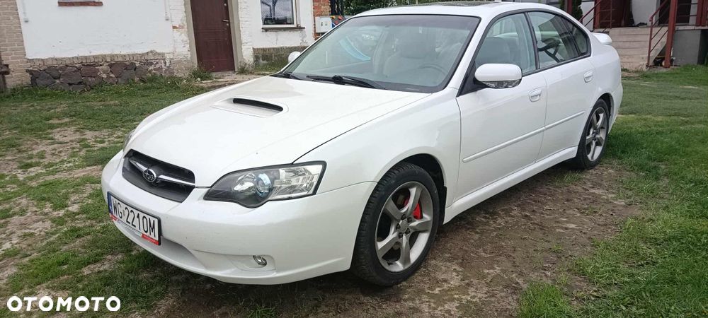 Subaru Legacy - 1