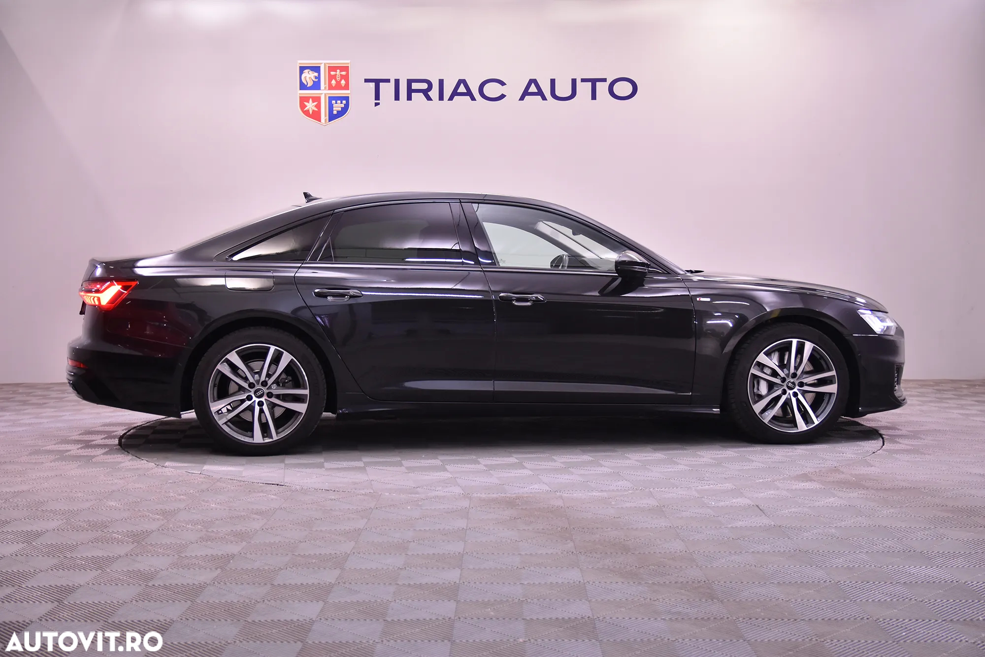 Audi A6 - 6
