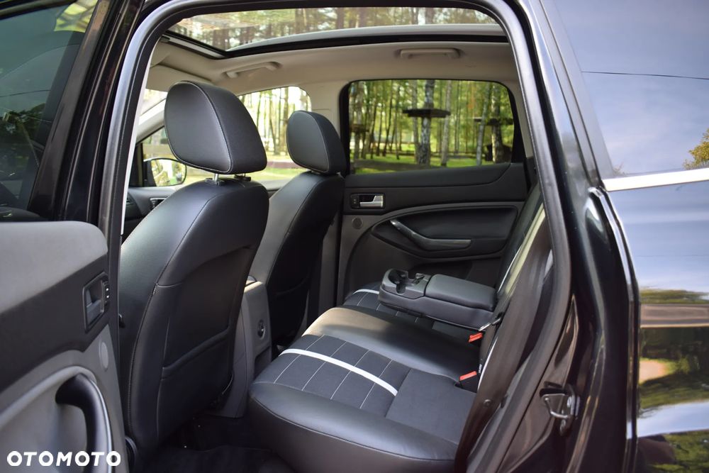 Ford Kuga - 23