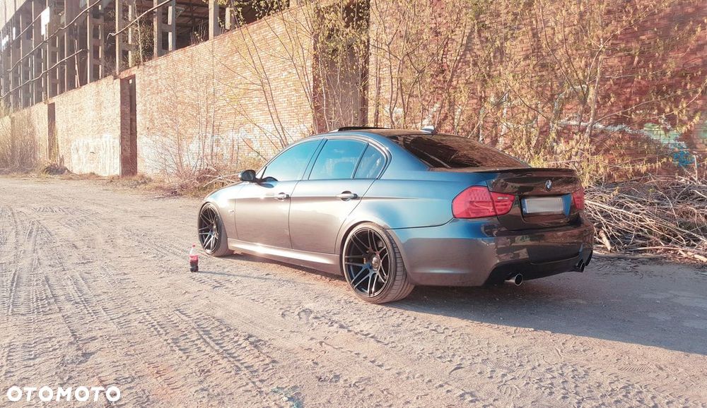 4x Felgi 19 m.in. do BMW 3 E90 E91 E92 F30 F31 4 F32 F33 F36 5 F10 F11 7 F01 7 E65 - XF995 (HX022) - 5