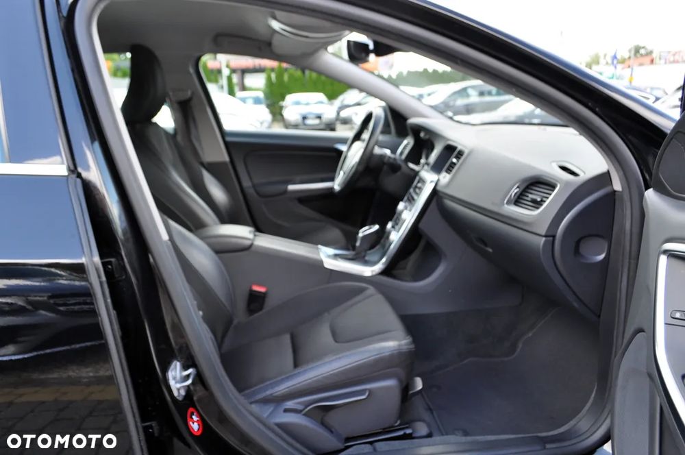 Volvo S60 - 32