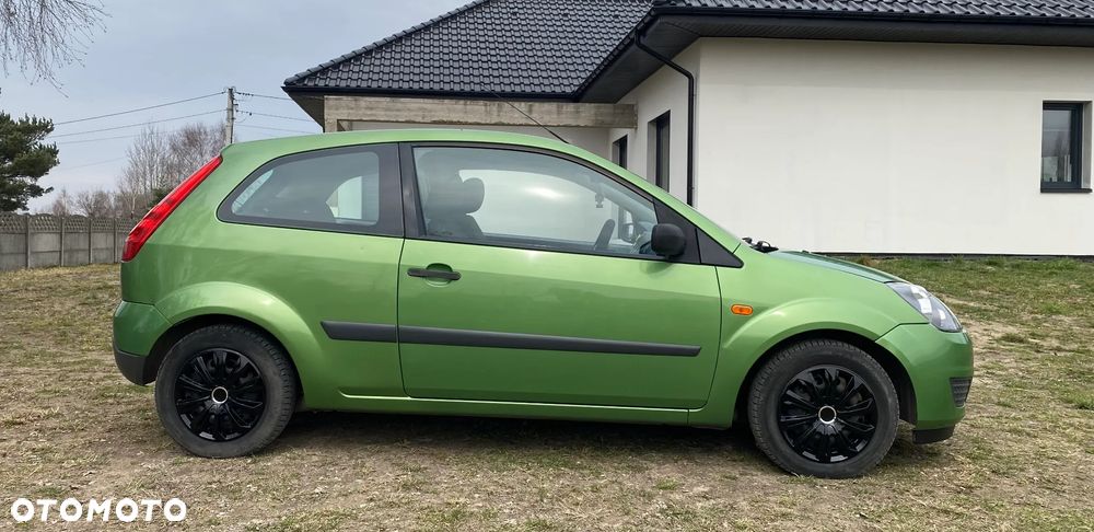 Ford Fiesta 1.3 Black Magic - 5