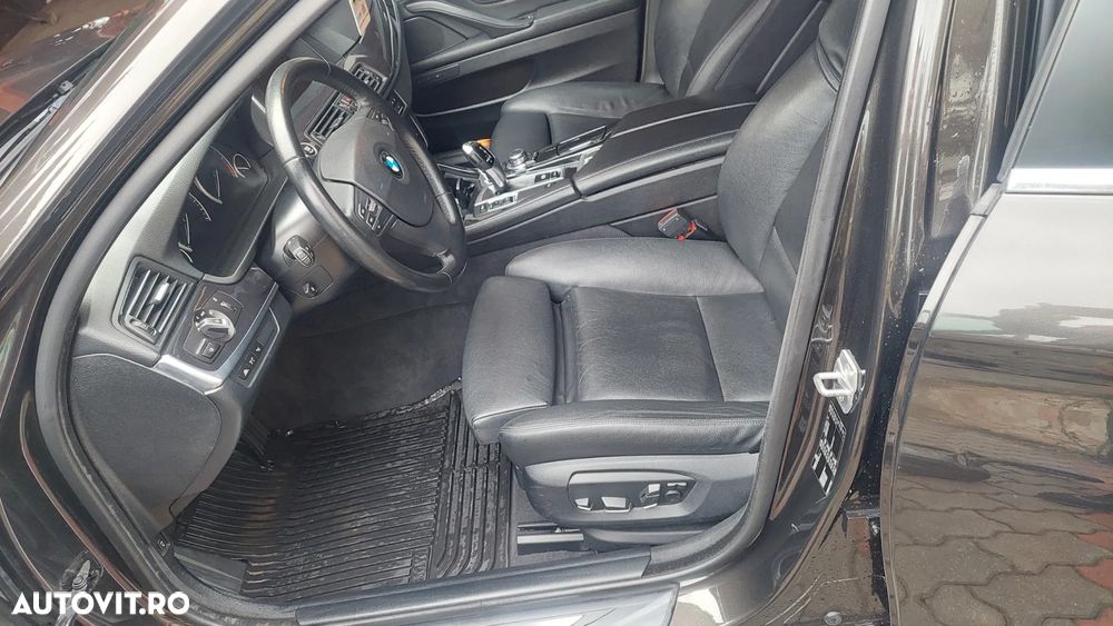 BMW Seria 5 520d Aut. Luxury Line - 18