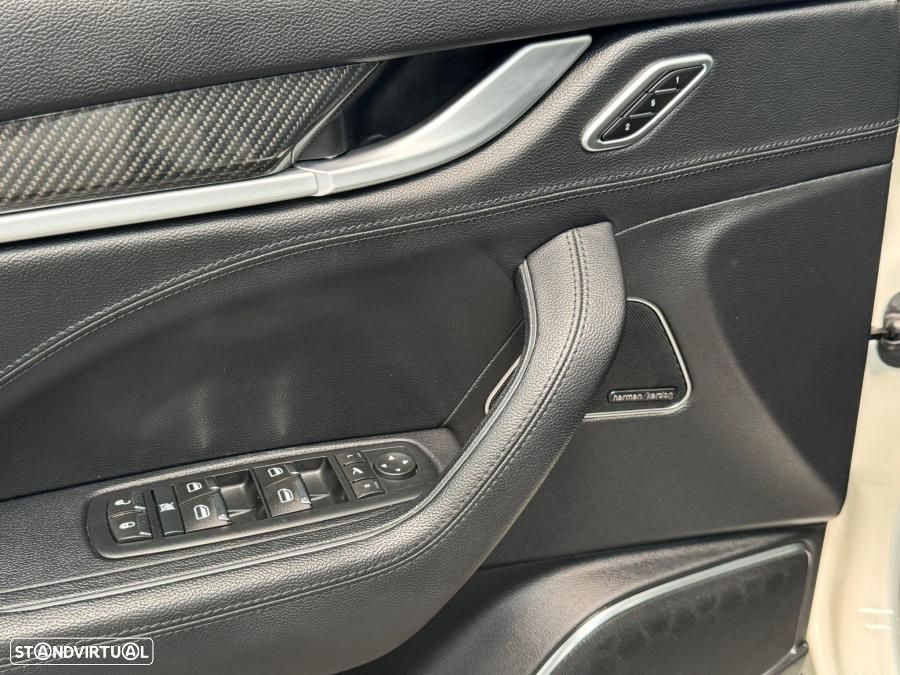 Maserati Levante S Q4 - 40