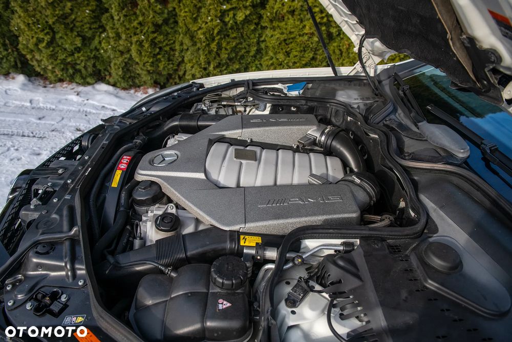 Mercedes-Benz CLS 63 AMG 7G-TRONIC - 33