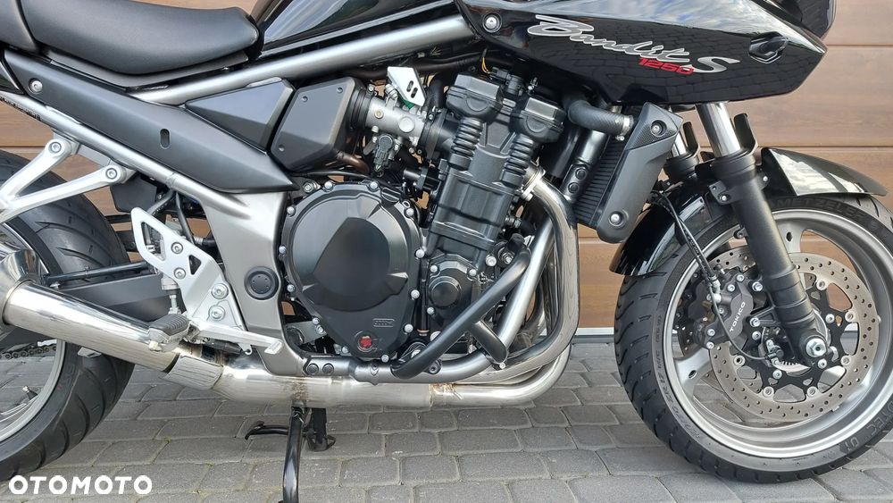 Suzuki Bandit - 33