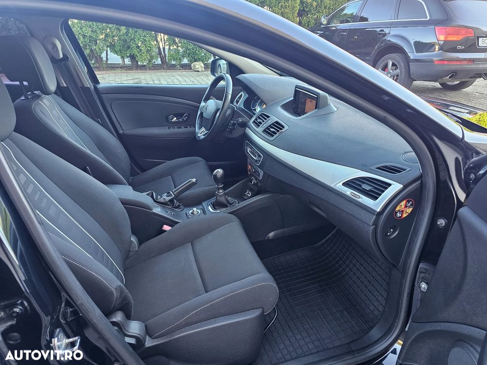 Renault Megane ENERGY TCe 130 BOSE EDITION - 7