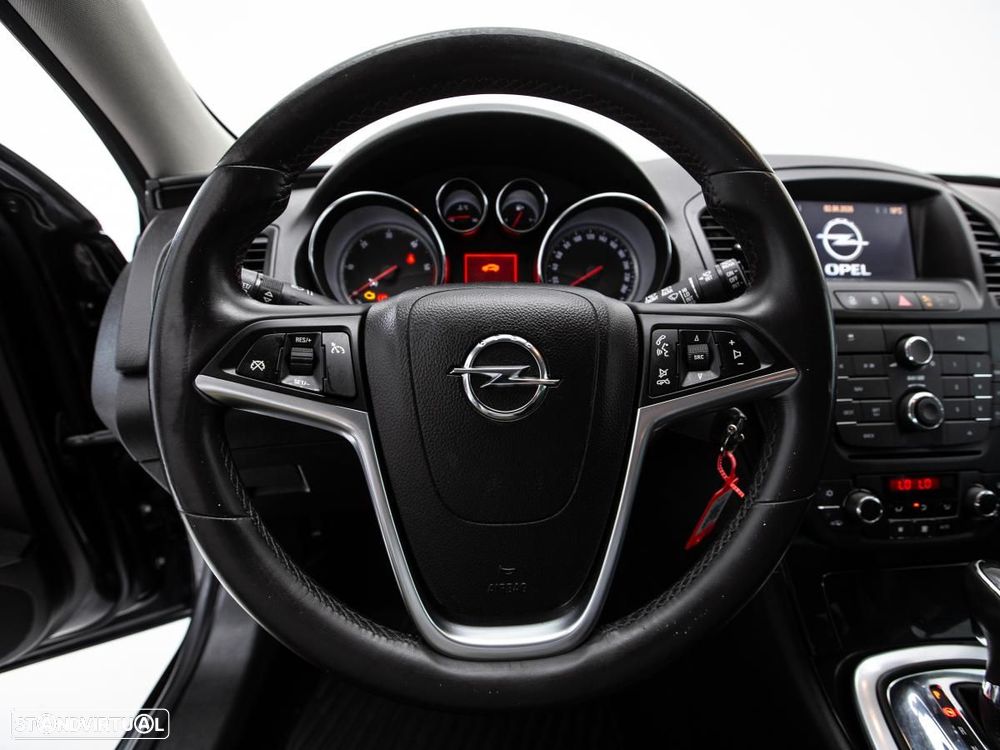 Opel Insignia Sports Tourer - 14