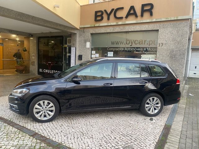 VW Golf Variant 1.6 TDi Highline - 19