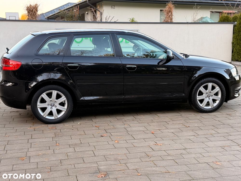 Audi A3 Sportback 1.6 Attraction - 8