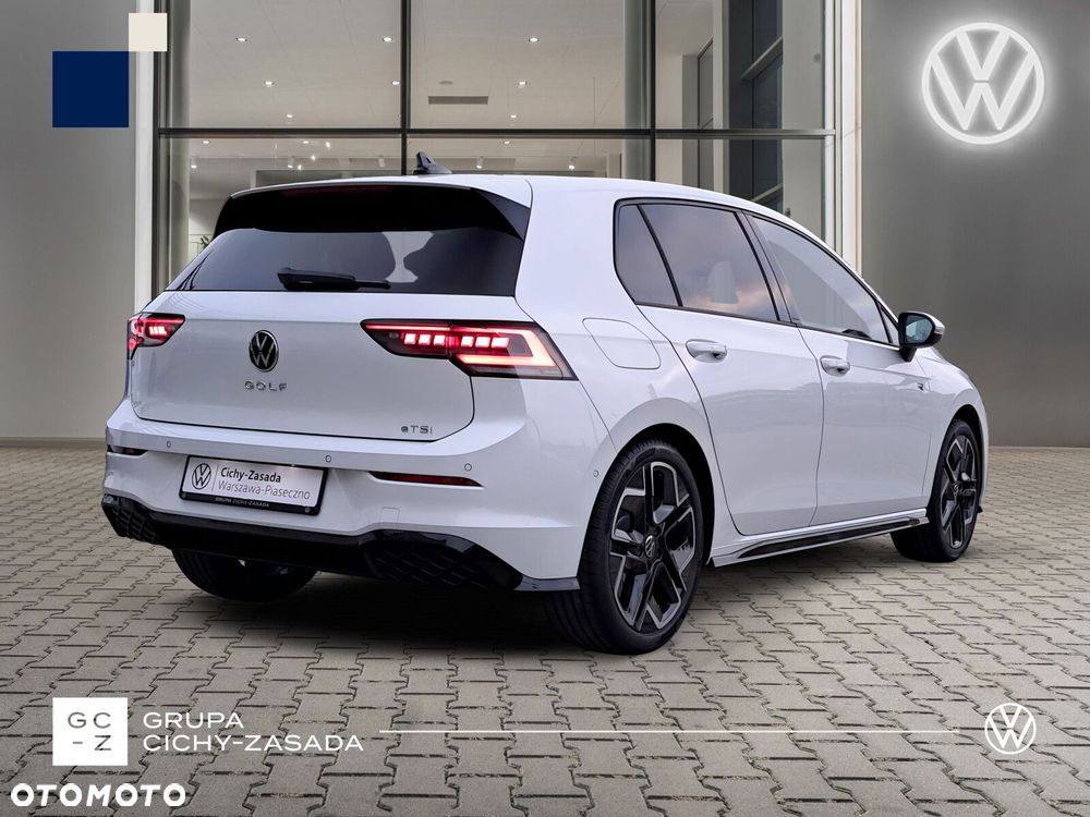 Volkswagen Golf 1.5 eTSI mHEV R-Line Plus DSG - 6