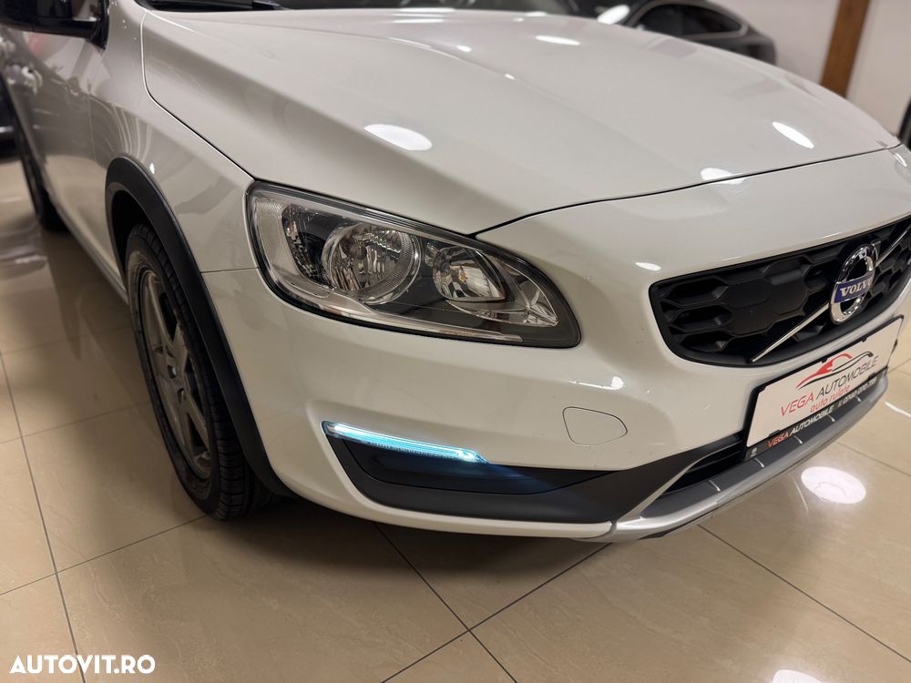 Volvo V60 D3 Geartronic Kinetic - 36