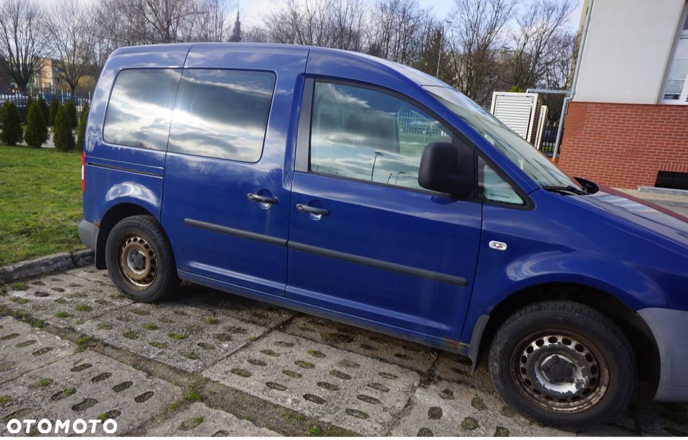 Volkswagen Caddy - 27