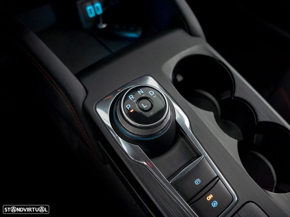 Ford Kuga 2.5 PHEV ST-Line X - 26