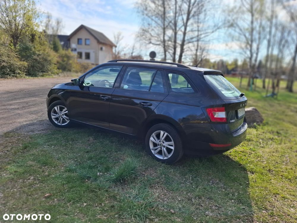 Skoda Fabia 1.0 TSI Ambition Plus - 4